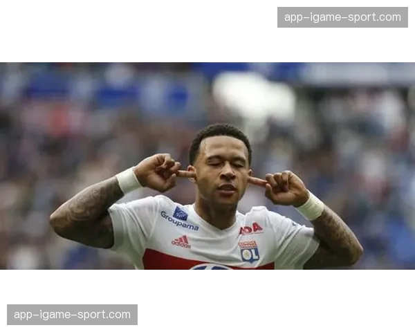 从重伤中归来：专访洛里昂后卫的心路历程