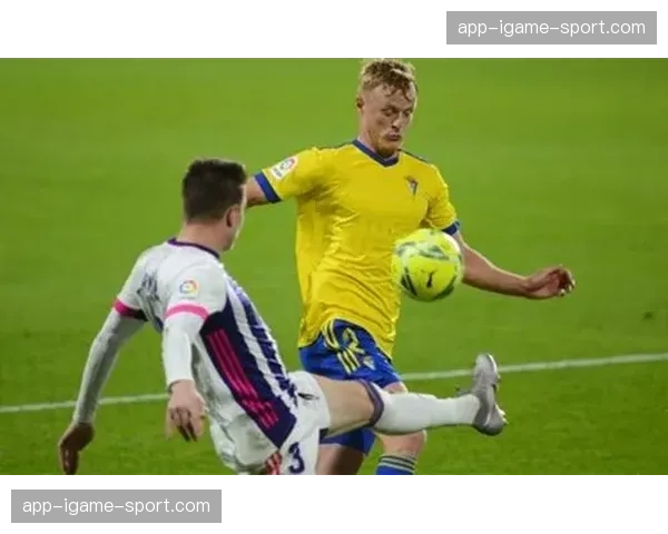 西甲转播权谈判陷入僵局，中小俱乐部生存压力加剧